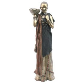 cold cast bronze Maasai woman