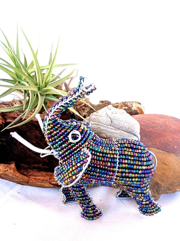 Beaded wire Elephant
